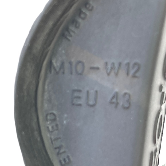 OOFOS Women's OOriginal Sandal Flip Flop Black Sz. W12/M10 - Picture 13 of 13